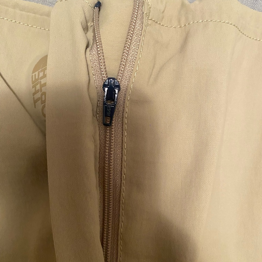 North Face Paramount Pro Convertible Zip Off Pants - image 8